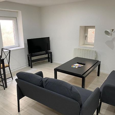 Appartement 2Eme Etage 42M2 Hyper Centre Ville / Parking Gratuit Riom Exteriör bild