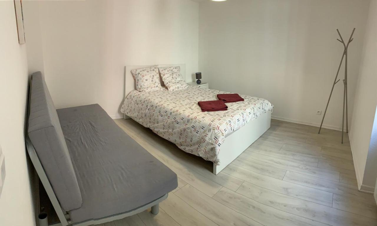 Appartement 2Eme Etage 42M2 Hyper Centre Ville / Parking Gratuit Riom Exteriör bild