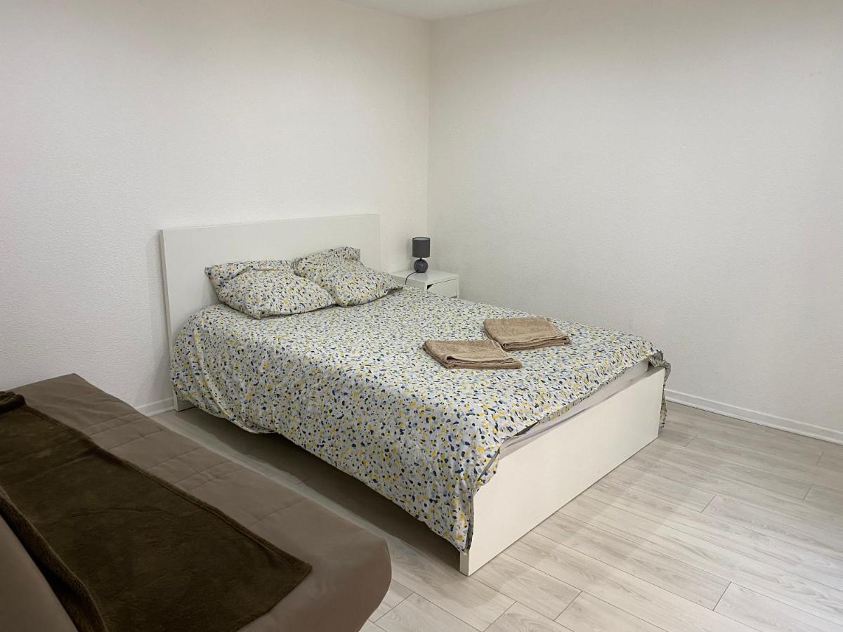 Appartement 2Eme Etage 42M2 Hyper Centre Ville / Parking Gratuit Riom Exteriör bild